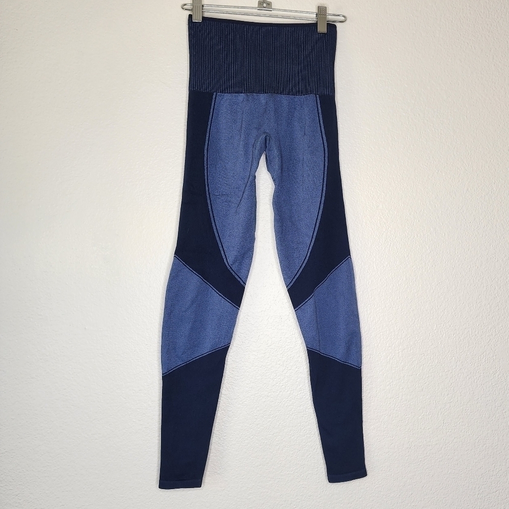 Thirdlove Blue Flex Seamless Compression Leggings… - image 4